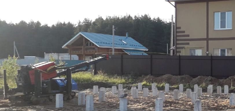 Фундамент на забивных ЖБ сваях